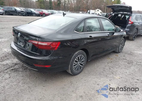 2021 Volkswagen Jetta 1.4T R-Line/1.4T S z USA, uszkodzony, nr VIN 3VWN57BU6MM040874